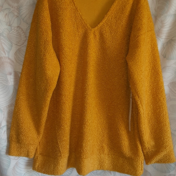 *Sale Caslon/Nordstrom Sweater - Picture 3 of 6
